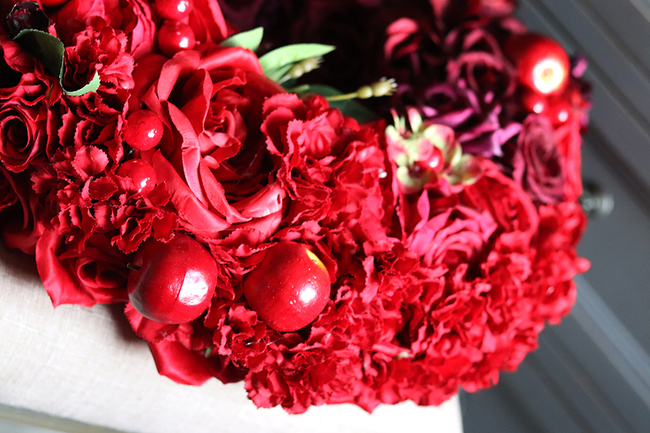 czerwono - bordowy wianek Czerwień, śr.43cm 