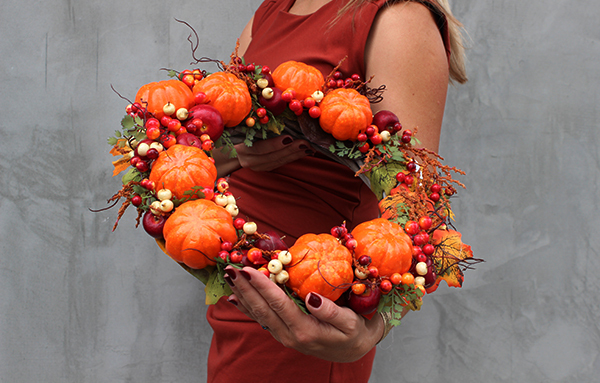 jesienny wianek na drzwi z Dyniami, śr.38cm
