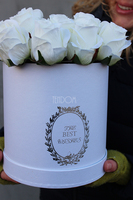 kompozycja kwiatowa / bukiet Flowerbox White&Ecru, wys.26cm