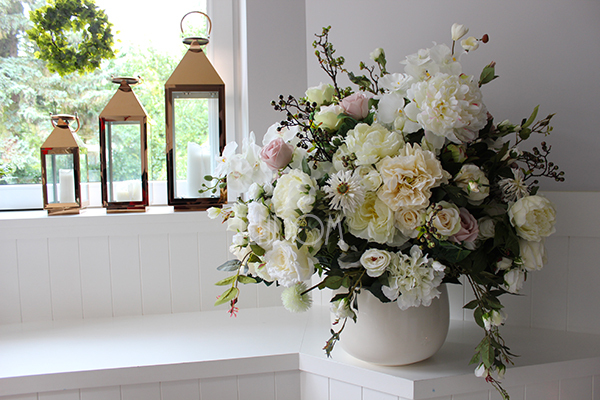 Florencja Biel-Beż kompozycja kwiatowa / bukiet wys.100 x śr.85cm 