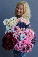 Gerbery Flamenco, bukiet fioletowo-niebieskich kwiatów, dł.51cm