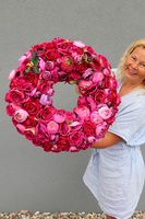 Brightenna Big, bardzo bogaty, fuksjowy wianek, śr.50cm 