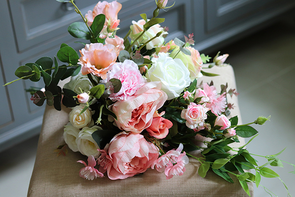 Benika, bukiet nagrobny wiązanka, dł.65cm