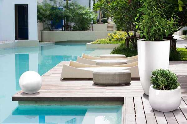 kula dekoracyjna fiberglass White śr.40cm