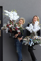 duża dekoracja świąteczna ze storczykiem, Winter Beauty Red, wys.95cm 