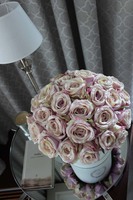 duży elegancki flowerbox / kompozycja kwiatowa / bukiet Rossaria, wys.38cm