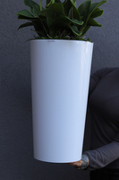 Mediolan White, sztuczny storczyk w wysokiej białej donicy, wys.104cm