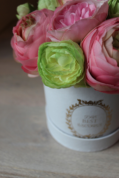 Lonna kompozycja kwiatowa / bukiet flowerbox, wys.22cm