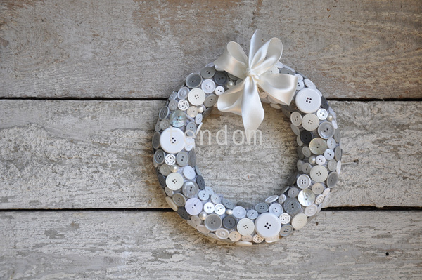 wianek dekoracyjny Button, śr. 26cm