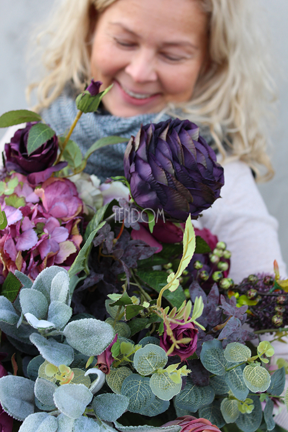 bukiet / kwiatowa kompozycja Ballada, wys.53cm