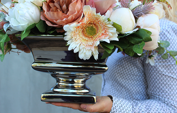 Glamour Cappuccino Big kompozycja kwiatowa / bukiet, wym.30x50x30cm