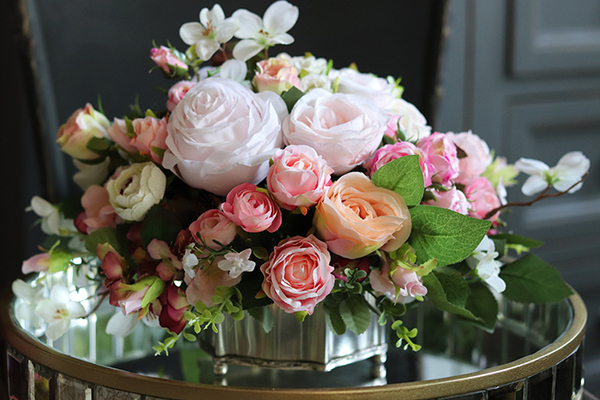 Revallo, wytworna kompozycja w cynowanym naczyniu, wys.25cm