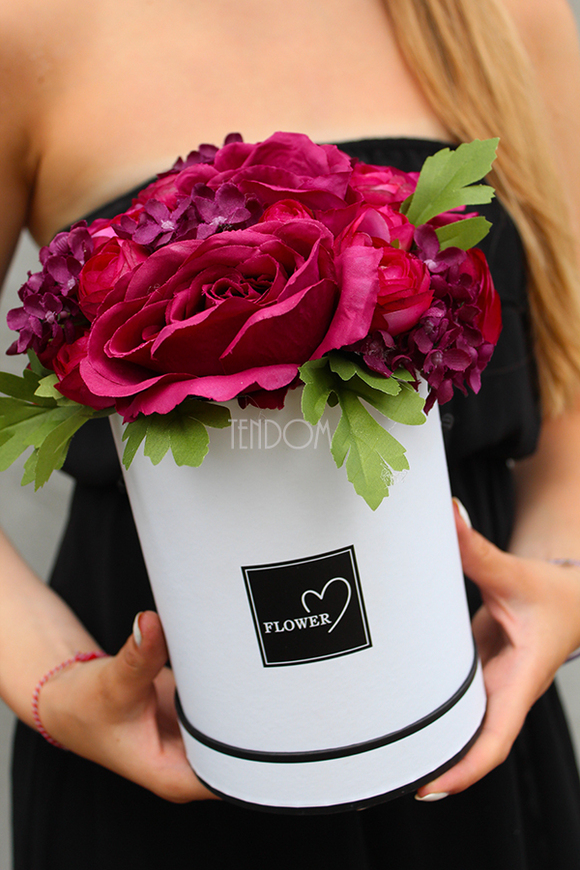 Fuksja Box, kompozycja kwiatowa / bukiet / Flowerbox, wys.26cm