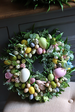 Pastele Wiosną, wielkanocny stroik na stół wianek do powieszenia, śr.32cm