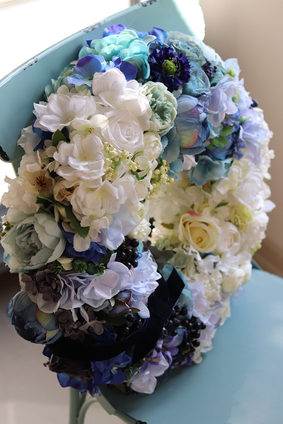 Blue Garden, bardzo bogaty wianek z hortensji, śr.48cm