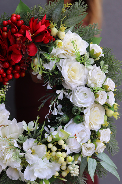 Biel i Czerwień, bogaty wianek, śr.41cm