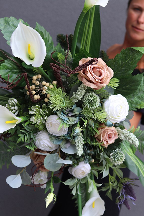 bardzo długa kompozycja nagrobna, Nerala Hemina, wym.40x110cm