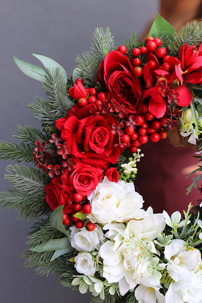 Biel i Czerwień, bogaty wianek, śr.41cm