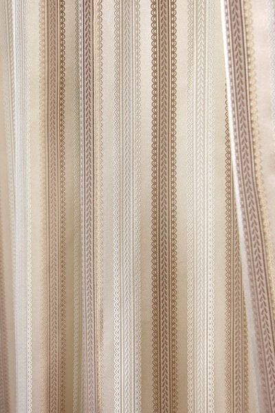 Stripes, elegancka zasłona cappuccino, wym.140x270cm
