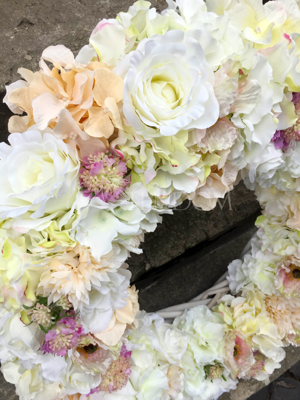 wianek Piękno Wiosny 3, większy, śr.56cm