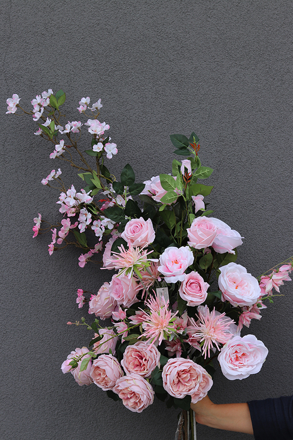 Rosa Malisa, wysoki bukiet różowych kwiatów, wys.98cm