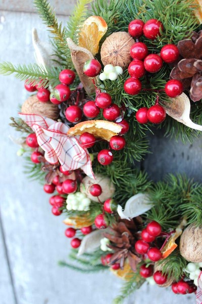 elegancki wianek na drzwi, Kompot z Suszu, śr.27 cm