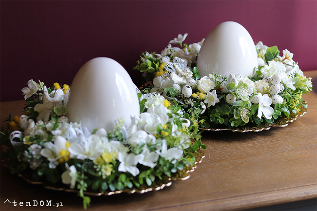 Easteria Kurnikova 2, wielkanocny stroik z porcelanowym jajem, śr.35cm