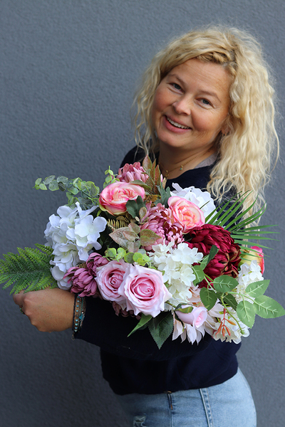 bukiet / dekoracja nagrobna / wiązanka, Koleno, dł.45cm 