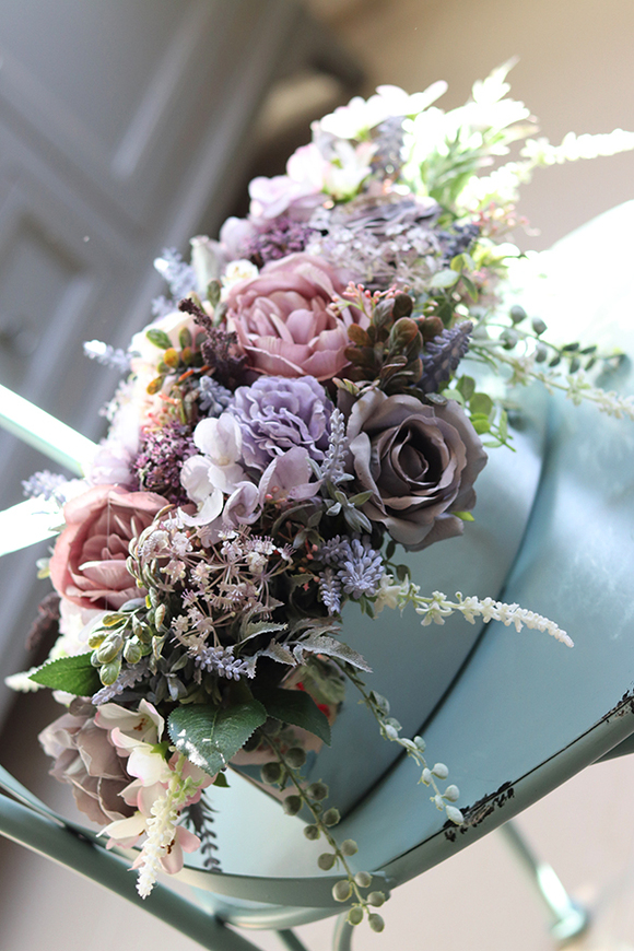 bardzo elegancka kompozycja kwiatowa, Fiolettina, wys.20x46x26cm