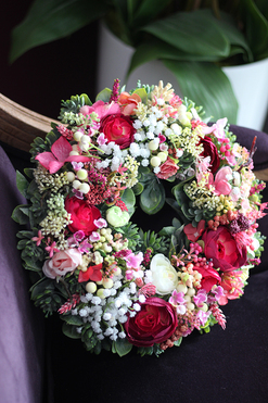 Wiosenny wianek Karmon 2 na drzwi, śr.28cm