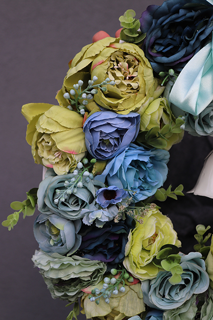 Marianna, elegancki wianek z dzwoneczkiem, śr. 40cm