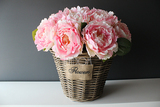 bardzo bogaty kosz z różowymi peoniami Provance wys.48cm 
