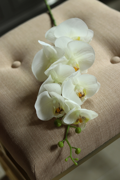 gałązka kwiatowa, sztuczny storczyk / orchidea Gumowy, 1 szt, dł.85cm