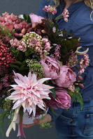 duża kompozycja kwiatowa / flowerbox Transylwania, wys.50cm