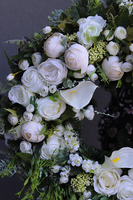 Fortissimo, duży wieniec nagrobny z kallami, śr.68cm 