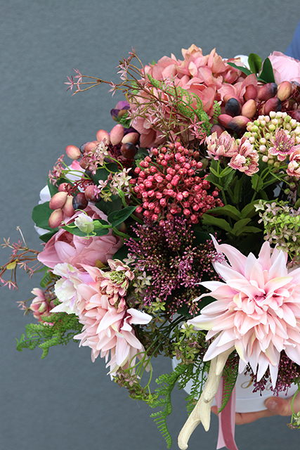duża kompozycja kwiatowa / flowerbox Transylwania, wys.50cm