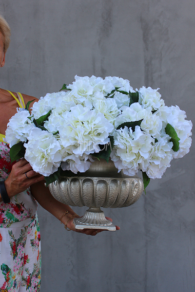 Carlos kompozycja kwiatowa z hortensji, wys.48cm