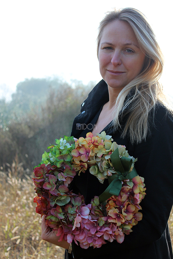 Jesienna Hortensja wianek na drzwi, śr.28cm