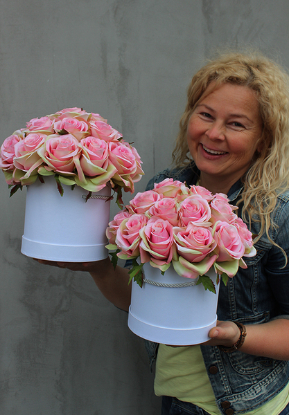 kompozycja kwiatowa / bukiet Flowerbox Sympatico, wys.23cm