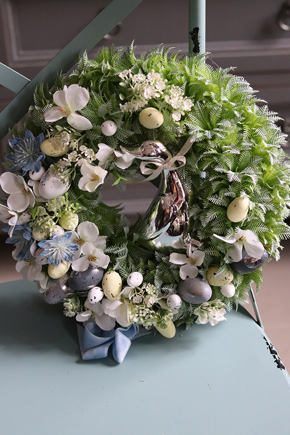 Blue Relis, wielkanocny asymetryczny wianek z gąską, śr.30cm