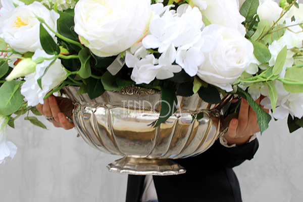 Cremona Exclusive kompozycja kwiatowa w cynowanym ekskluzywnym naczyniu, dł.kompozycji 120 cm, wys.44 cm