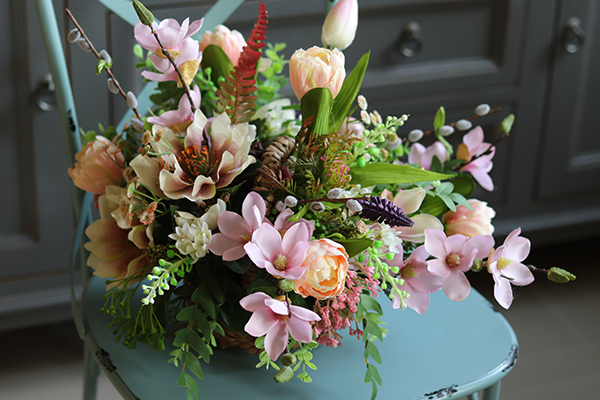 kosz wiosenny, Radosne Tulipany, wys.35cm 