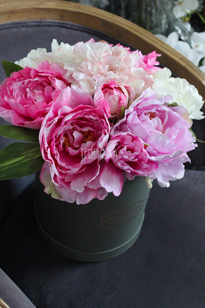 Alisa, kompozycja kwiatowa / bukiet Flowerbox, wys.38cm