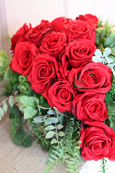 dekoracja nagrobna / wiązanka Róża na plastrze drewna, dł.40cm 