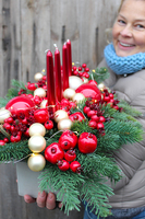 bożonarodzeniowy stroik / kompozycja Green Canoe, wys.29cm 