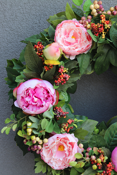 Piwonia Różowa, piękny wianek z peoniami, śr.36cm