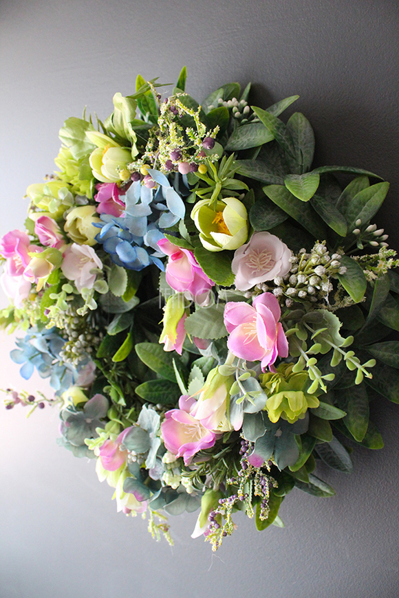 dekoracyjny wianek Pani Wiosna 2, śr.30cm