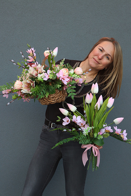 kosz wiosenny, Radosne Tulipany, wys.35cm 