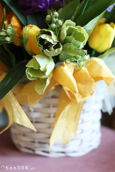 Hiacyntha,kosz pełen kwiatów, wys.46cm 