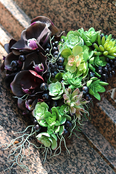 dekoracja / niewielka wiązanka, Serce I, wym.30x30x17cm